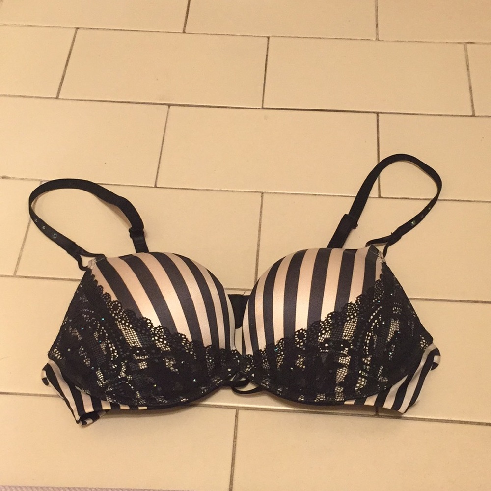 Victoria Secret miraculous bra